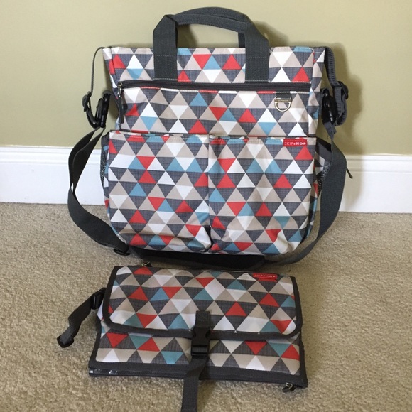 skip hop triangles diaper bag